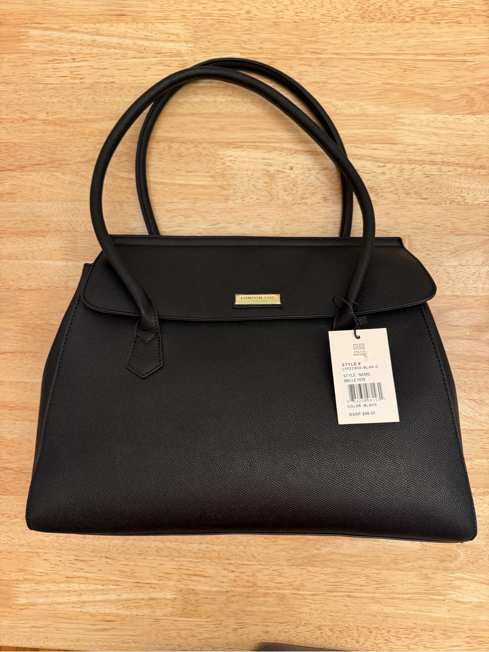 London Fog "Maille" Tote
16.5" X 12 4" x 6.2